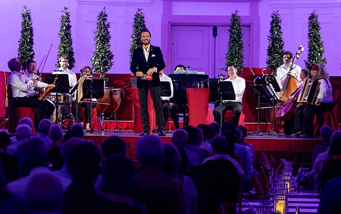 Schoenbrunn Palace Orchestra - Concerts At Schoenbrunn Palace